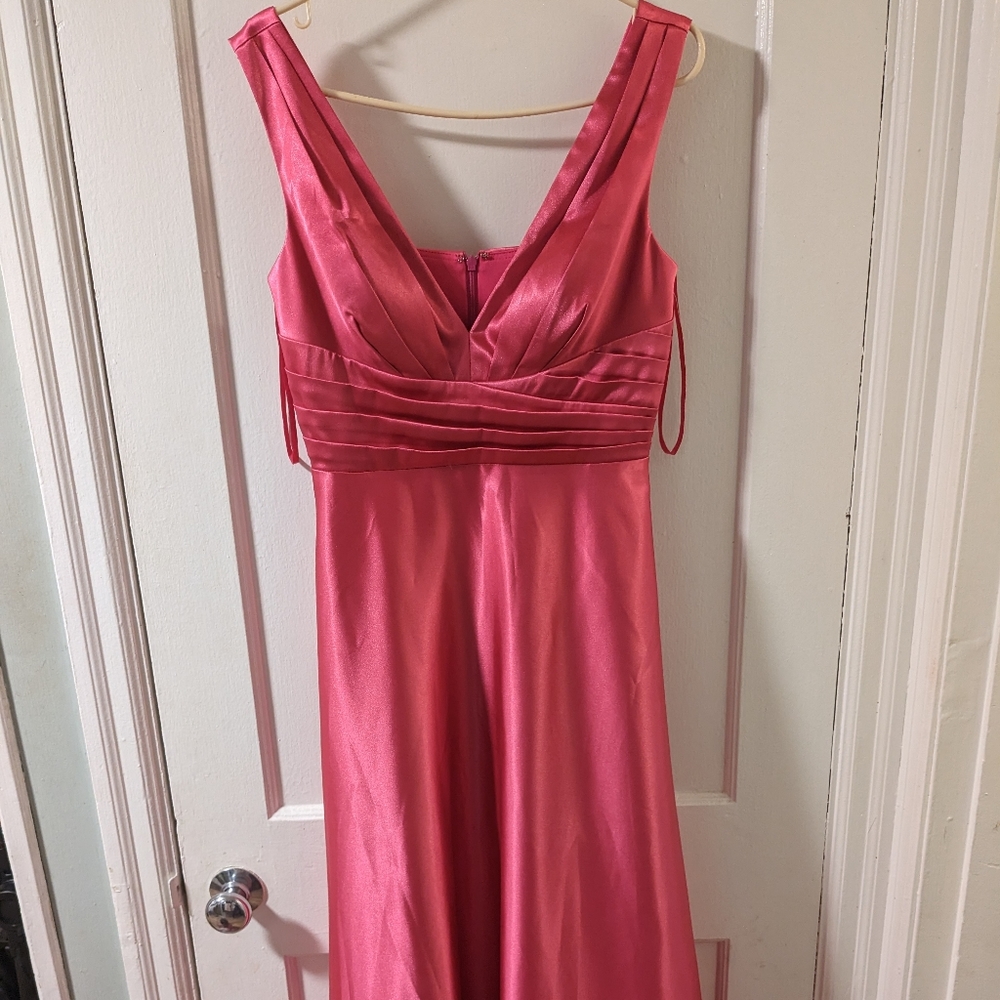 Eliza J Wedding dress size 6